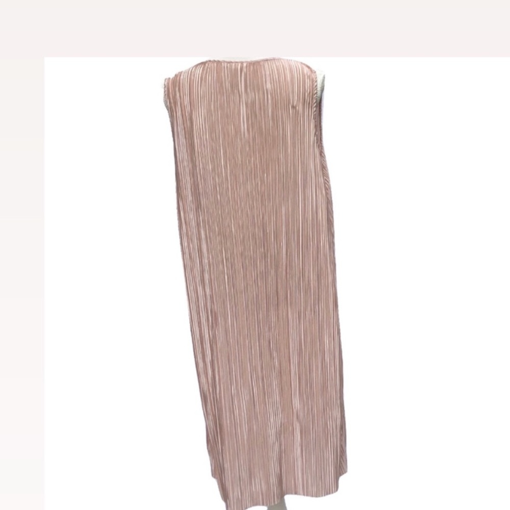 💫SLEEK SLIP DRESS💫 - Picture 5 of 7